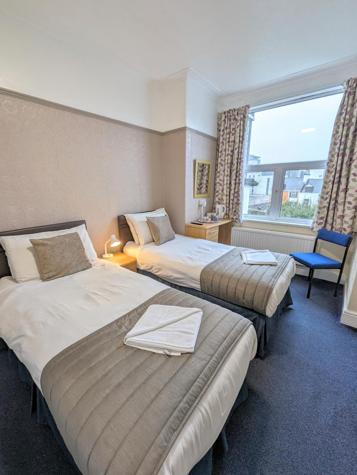 The George Guest House Plymouth Bagian luar foto